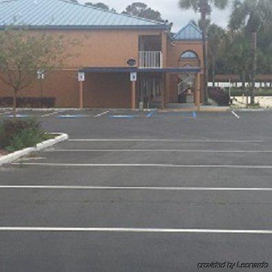 Econo Lodge Brunswick I-95 Exterior photo